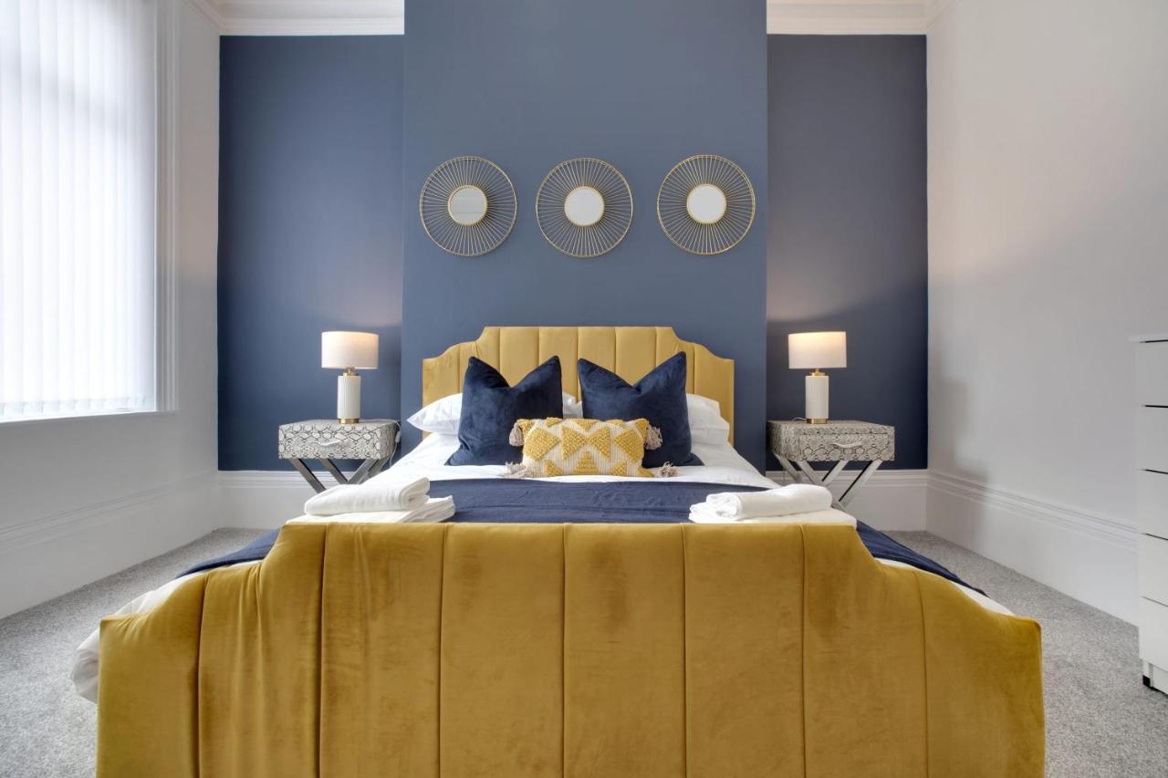 Stunning 4-Bedroom, 2 Bathrooms In Sunderland Sunderland  Zewnętrze zdjęcie