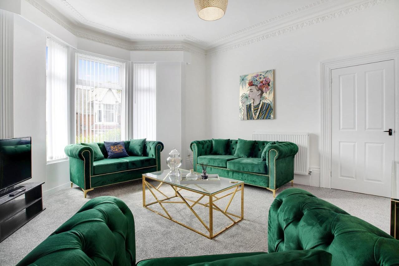 Stunning 4-Bedroom, 2 Bathrooms In Sunderland Sunderland  Zewnętrze zdjęcie